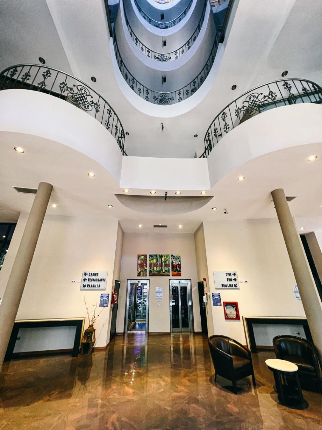 Casino Obera Hotel Eksteriør bilde